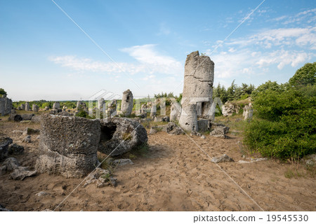 Pobiti kamani-phenomenon formations in Bulgaria 19545530