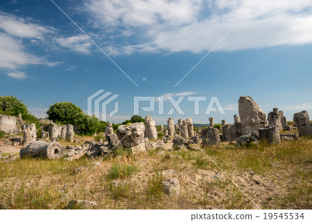 Pobiti kamani-phenomenon formations in Bulgaria 19545534