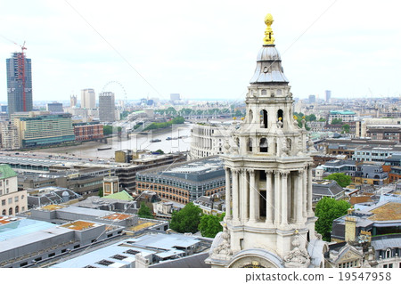 Travelogue in London 75: St. Paul's Cathedral Part 15 19547958