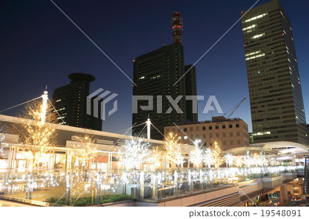 埼玉新都心市區的照明 19548091