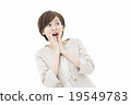 young woman 19549783