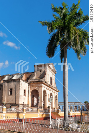 Plaza Mayor, Santisima church in Trinidad,Cuba. 19553410