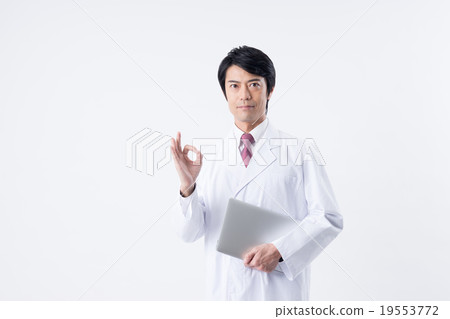 一件白大褂男 一件白大褂男 19553772