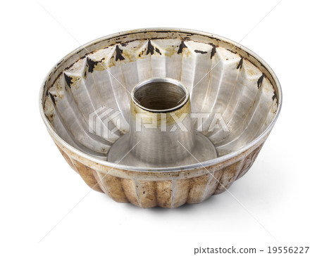 Old fluted tube baking pan Old fluted tube baking pan 19556227