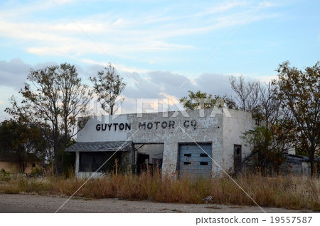 沿著66號公路（鬼城）剩下的風景 19557587