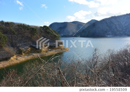 Lake Shichigosuke 19558509