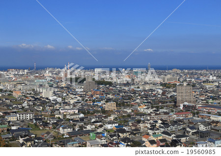 View north from Niihama City Takinomiya Park. (Sumitomo Chemical Ehime Works Kikumoto district, Ichinomiya Shrine, city hall) View north from Niihama City Takinomiya Park. (Sumitomo Chemical Ehime Works Kikumoto district, Ichinomiya Shrine, city hall) 19560985