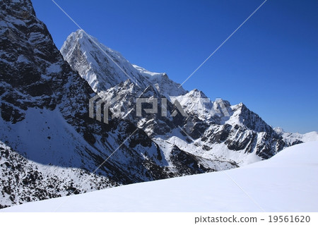 Cholatse, mountain in the Everest National Park 19561620