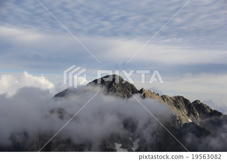 山脈 山脈 19563082