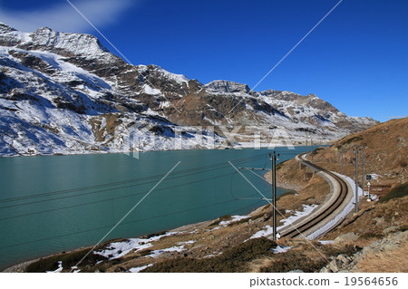 Turquoise Lake Blanc, Bernina Pass Turquoise Lake Blanc, Bernina Pass 19564656
