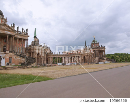 Neues Palais in Potsdam Neues Palais in Potsdam 19566866