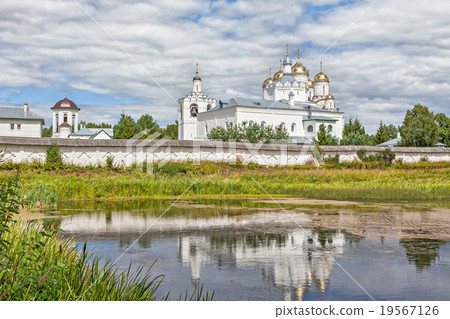 Trinity Monastery in Boldino, Smolensk oblast Trinity Monastery in Boldino, Smolensk oblast 19567126