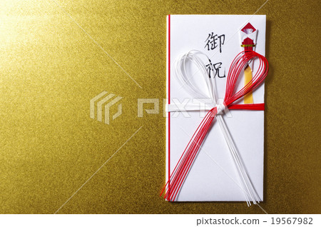 竹祝福慶祝蝴蝶結手寫水畫紅色和白色金背景前面 19567982