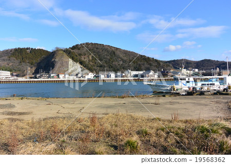 Kitakami River estuary Kitakami River estuary 19568362