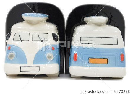 The half of blue vintage van on white background 19570258