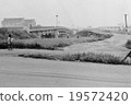 橫跨沒有綁架的橋樑的風景在Miya-ya附近在大阪Taisho-ku在1965年附近 19572420