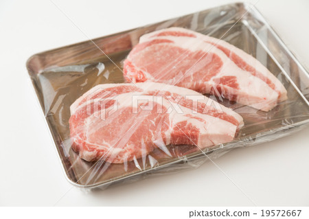 Pork loin 19572667
