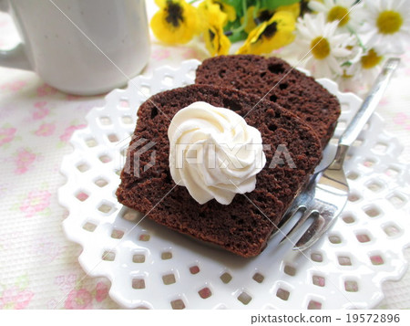 可可磅蛋糕 19572896