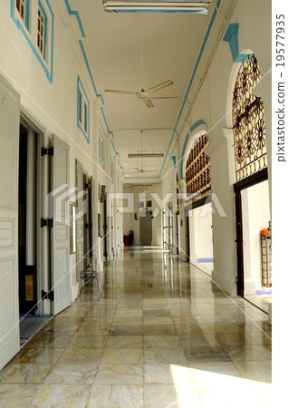 Interior of the Sultan Ibrahim Jamek Mosque  19577935