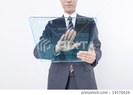 操作液晶盤區的商人的圖像 操作液晶盤區的商人的圖像 19578026