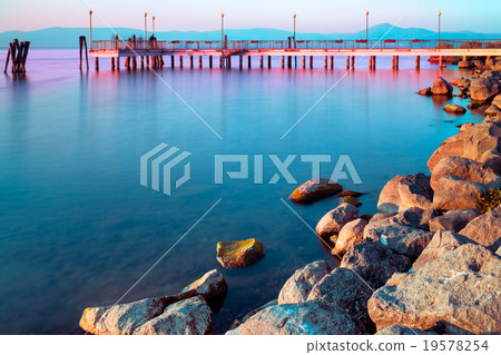 Calm Lake At Sunset Calm Lake At Sunset 19578254