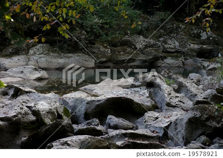 Kannabe熔岩流渾濁 Kannabe熔岩流渾濁 19578921