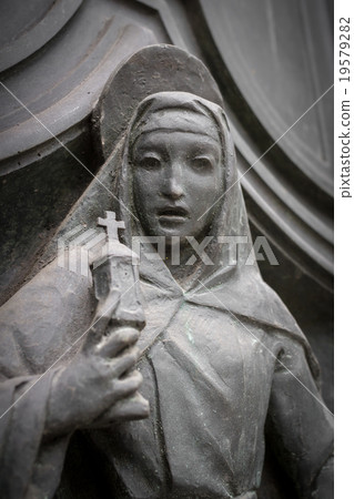 Statue of Virgin Mary 19579282