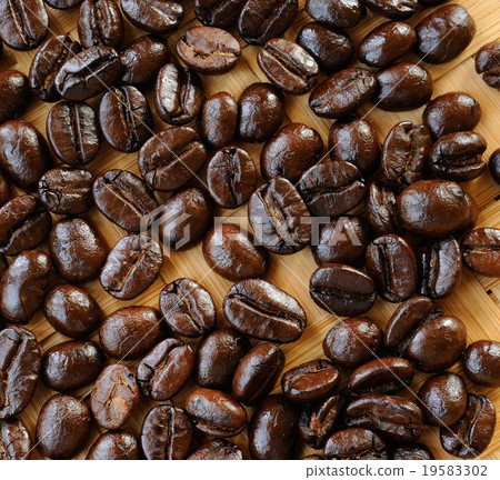 roasted coffee beans roasted coffee beans 19583302