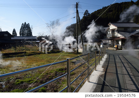 hot spring hot spring 19584576