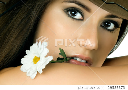 pretty woman 19587873