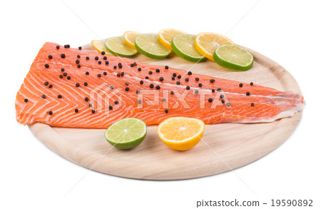 Fresh uncooked red fish fillet 19590892