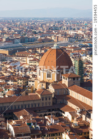 Streets of Florence, Italy 19594455