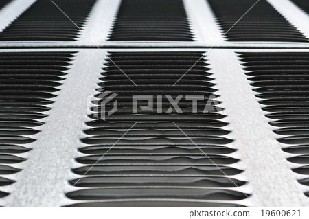 隔音牆的道路 19600621