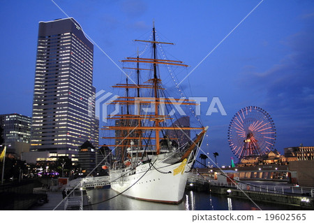 日本圓滿結束Maru 19602565