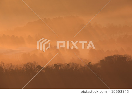 The sea of clouds in Kujuku Valley 19603545