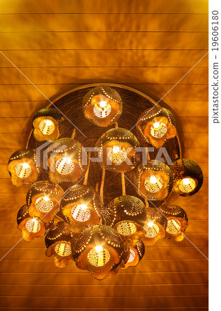 Ceiling lamp made from carving coconut shell 19606180