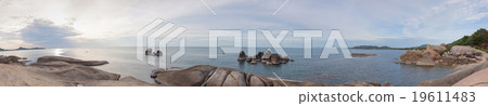 Panorama beach Grandfather Rock Panorama beach Grandfather Rock 19611483
