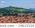Looking over San Luca 2 19615526