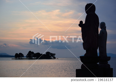 真嗣湖·Ikigashima和Sodekyo Jizo 真嗣湖·Ikigashima和Sodekyo Jizo 19618137