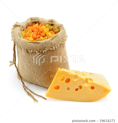 macaroni and cheese isolated on white background macaroni and cheese isolated on white background 19618271