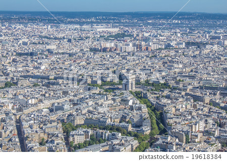 Arc de Triomphe viewed from the Eiffel Tower 19618384