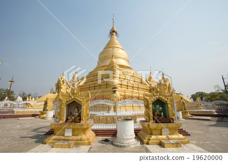 Kuthodaw temple 19620000