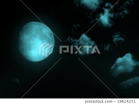The moon in the night sky in clouds 19624251