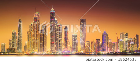 The beauty panorama of Dubai marina. UAE 19624535