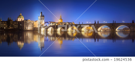 View on Charles Bridge in Prague at night View on Charles Bridge in Prague at night 19624536