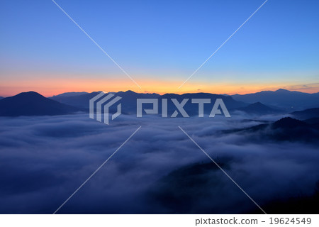 收割山 收割山 19624549