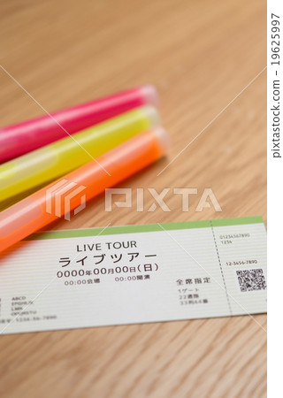 Live Concert Live Concert 19625997