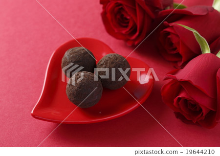 Valentine's Day Chocolate 19644210