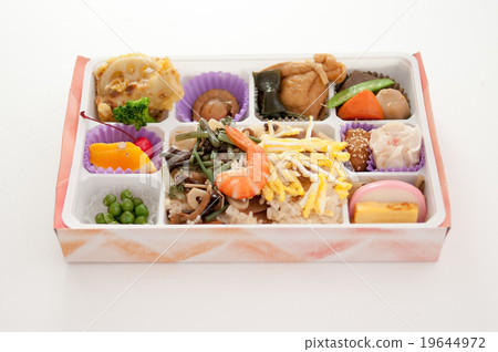 Ideal for web printing! Plenty of side dishes packed lunch 19644972