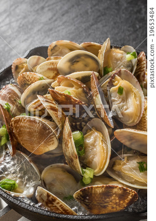 阿薩米黃油新鮮的一個短頸蛤蜊黃油 19653484